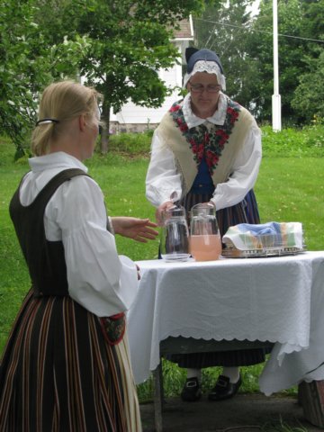 photo105.jpg